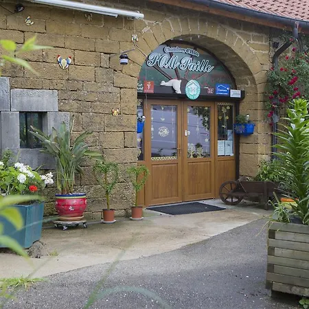 D'hôtes Pom' Paille Pupillin
